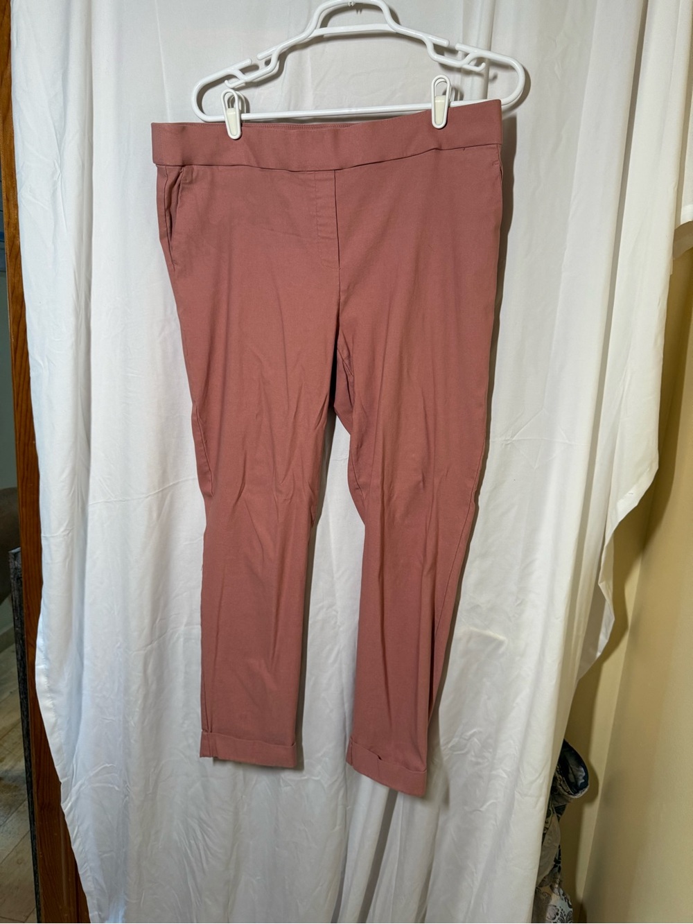 Jules & Leopold Rosewood Ponte Ankle Pants